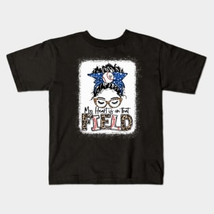 My heart is on that Field Baseball Tee Leopard Baseball Mom Kids T-Shirt